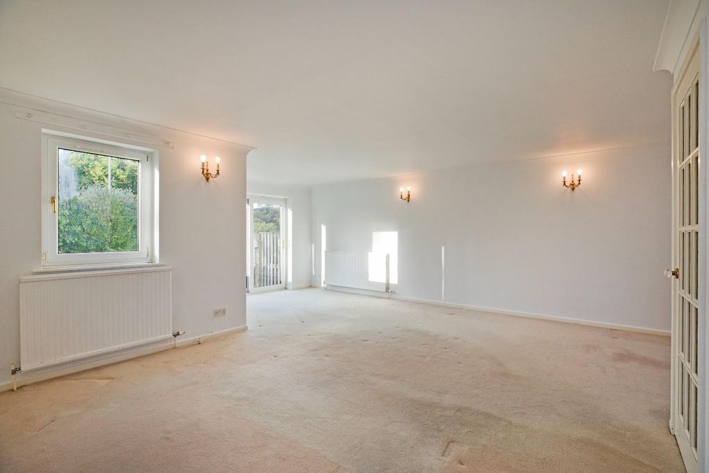 Property photo 3 of 29 Img_9882.Jpg