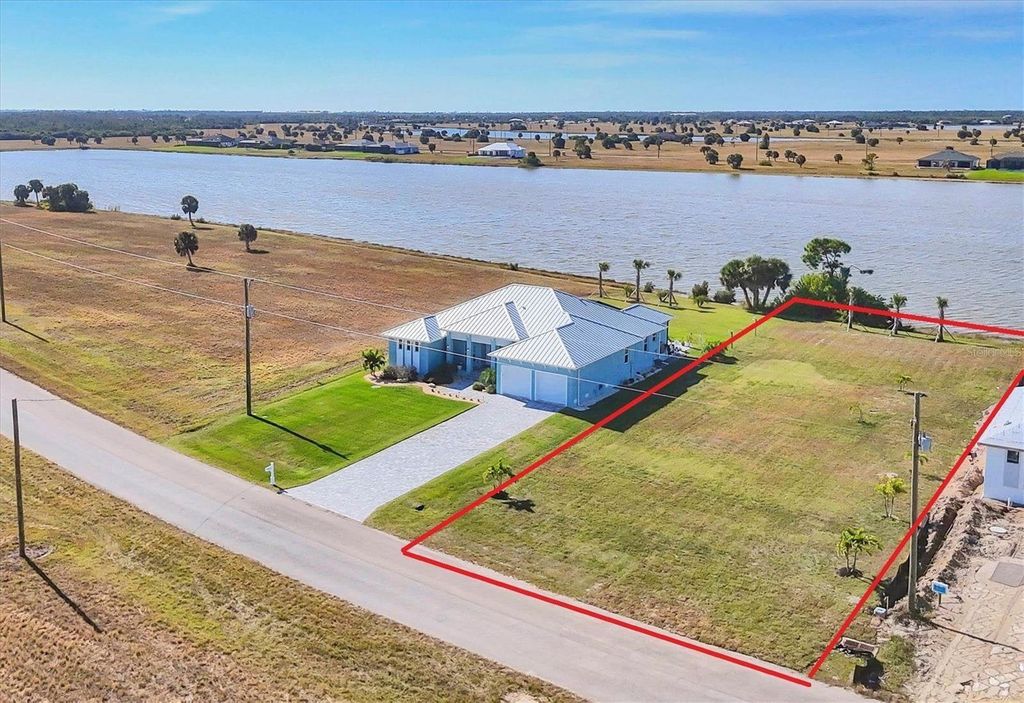 Property photo 1 of 3