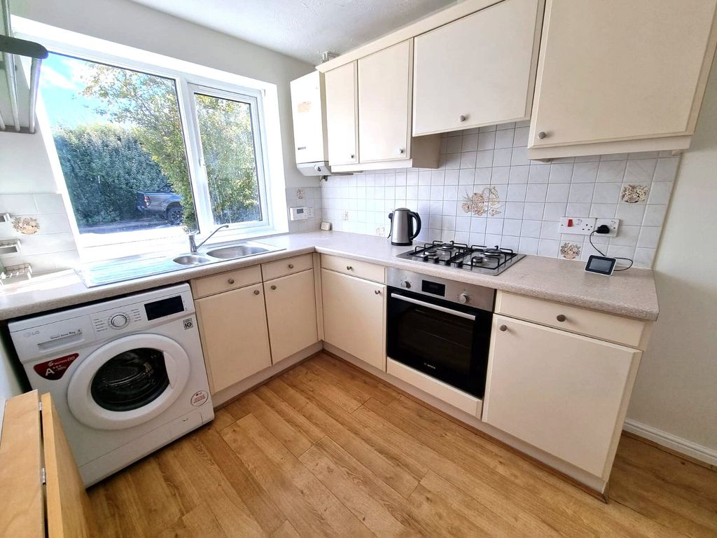 Property photo 2 of 13 Picture No. 08