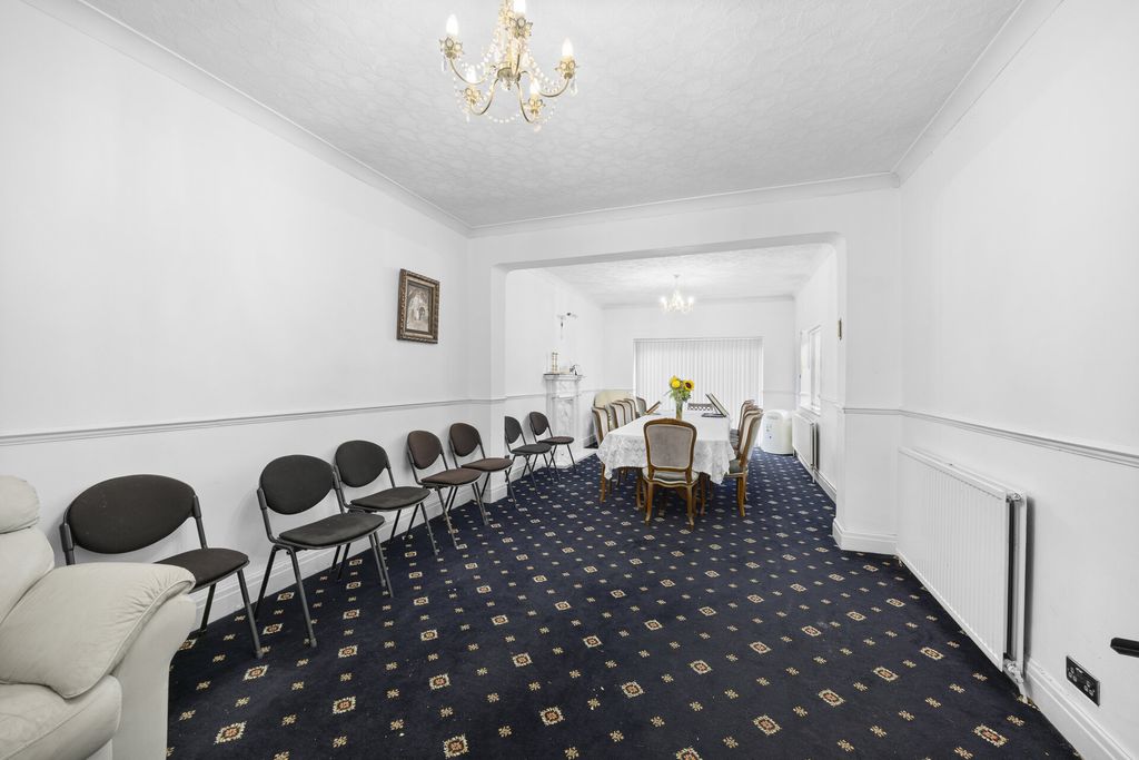 Property photo 3 of 16 Reception Room 2