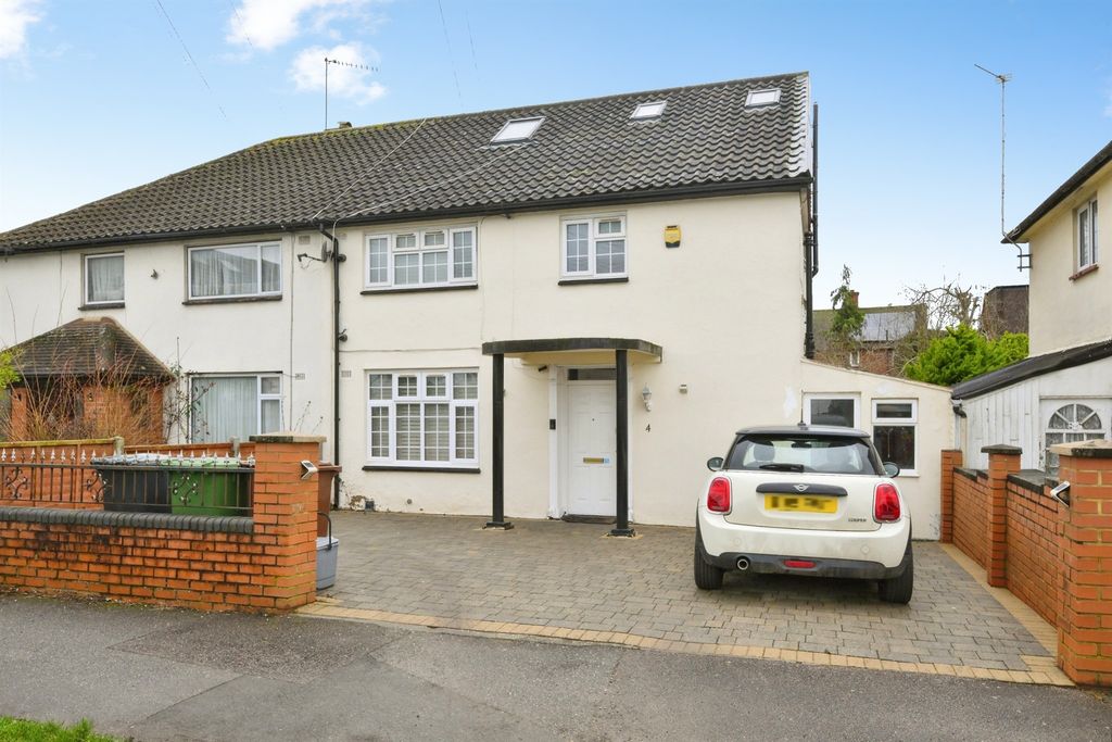 Property photo 1 of 29