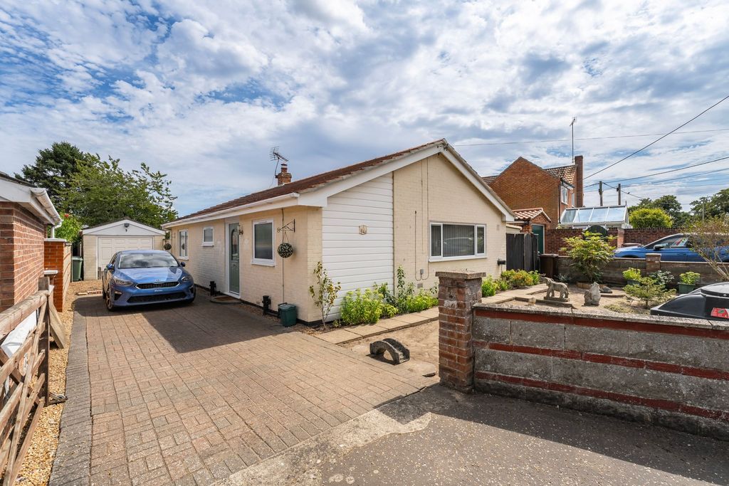 Property photo 1 of 20