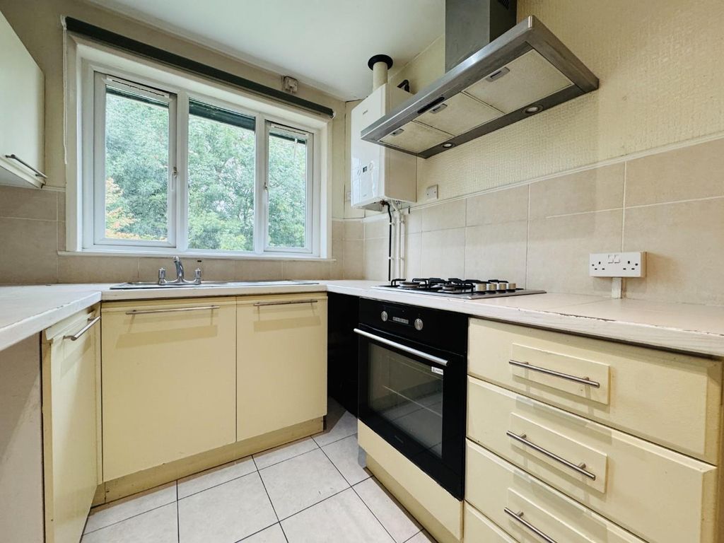 Property photo 3 of 9 Img_2700.Jpg