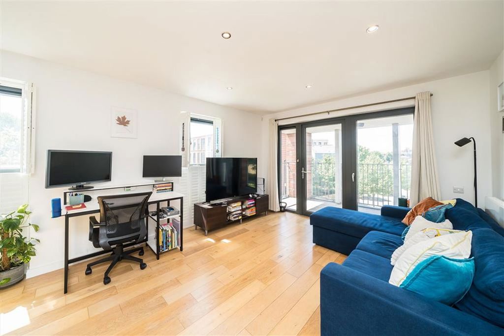 Property photo 1 of 6