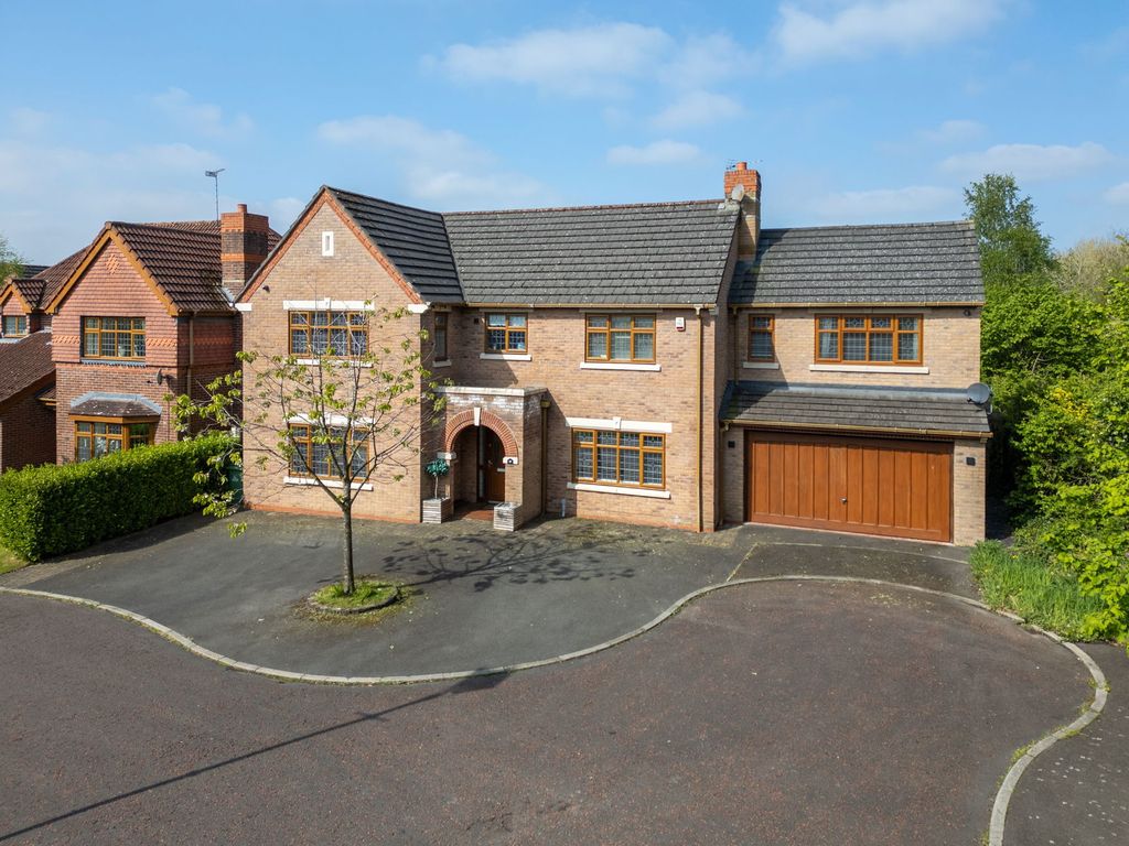 Property photo 2 of 43
