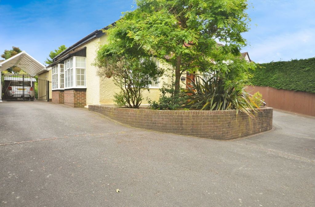 Property photo 1 of 25