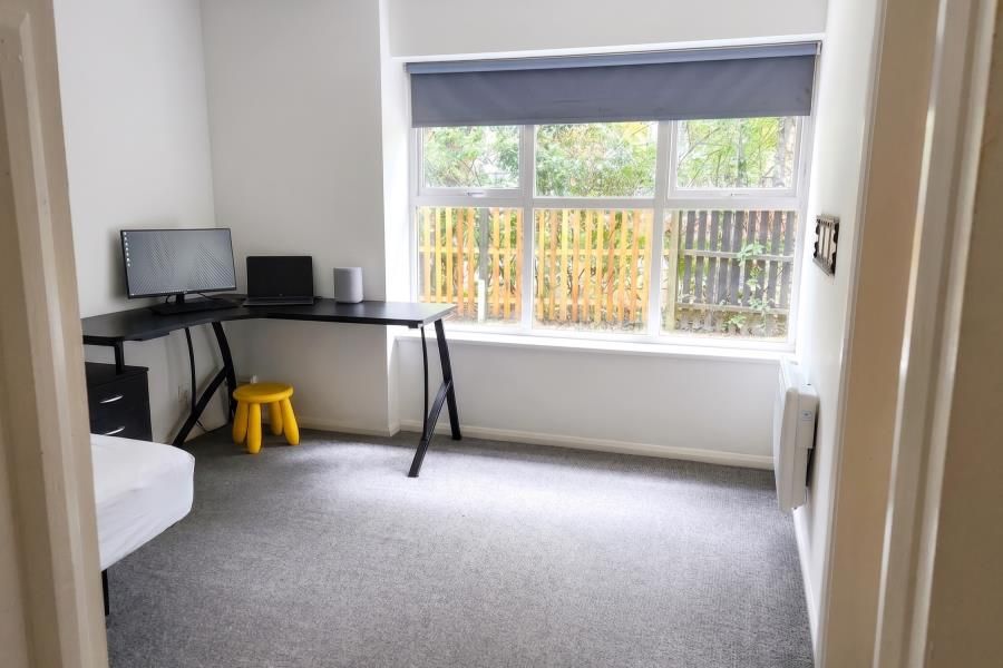 Property photo 2 of 6