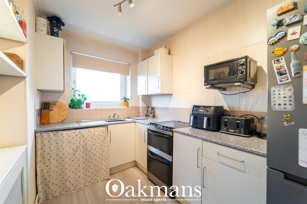 Property photo 3 of 15 Picture No. 34
