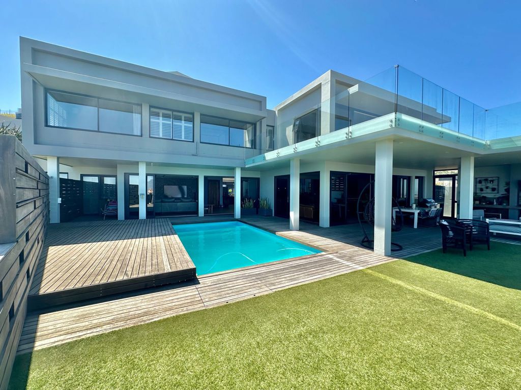 Property photo 1 of 38 1Pla1485707