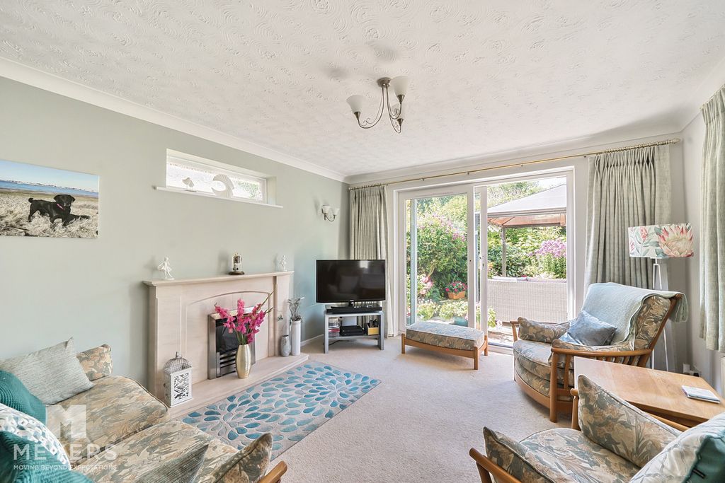 Property photo 3 of 22