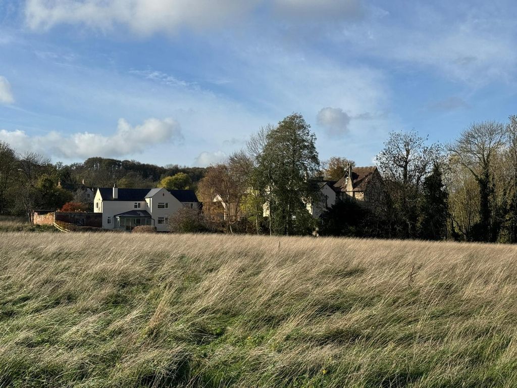 Property photo 3 of 7 Photo 3