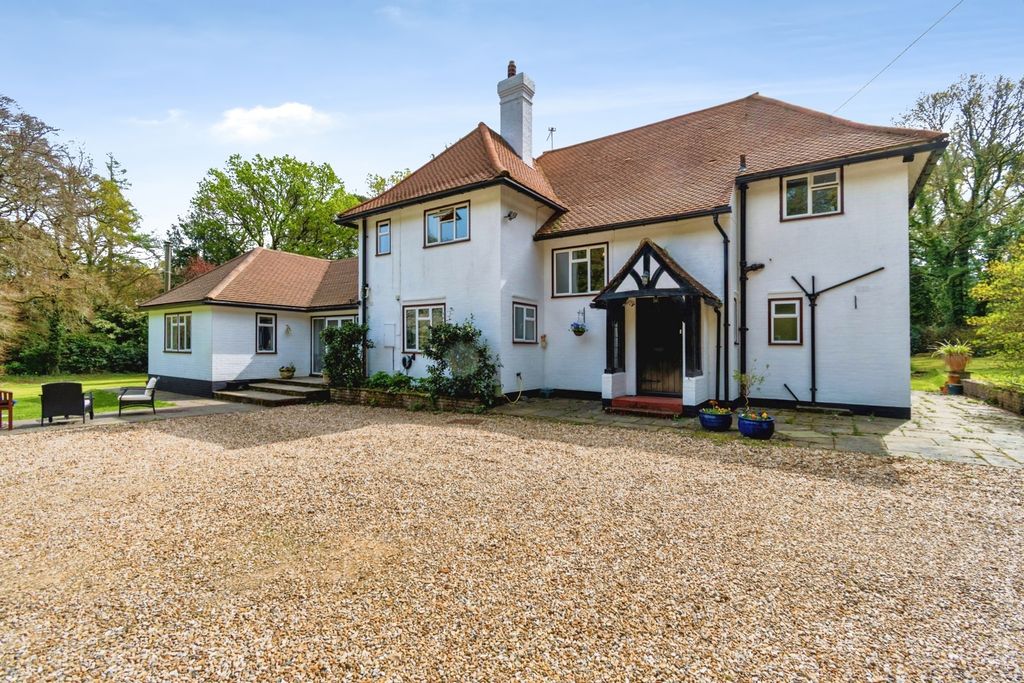 Property photo 3 of 33 Pbox-Img.Jpg