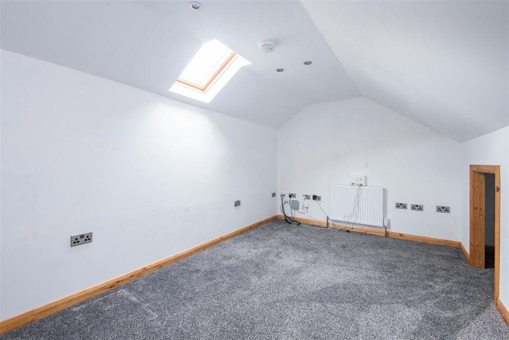 Additional image 23 of 5 bed detached bungalow for saleMill Lane, Farington Moss, Leyland PR26