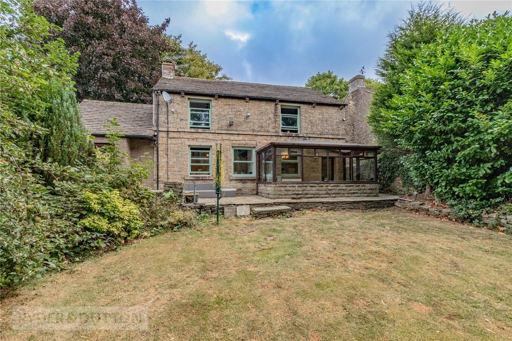 Property photo 2 of 33 Rear External