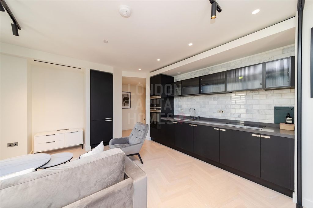 Property photo 3 of 18 2Sep6271.Jpg