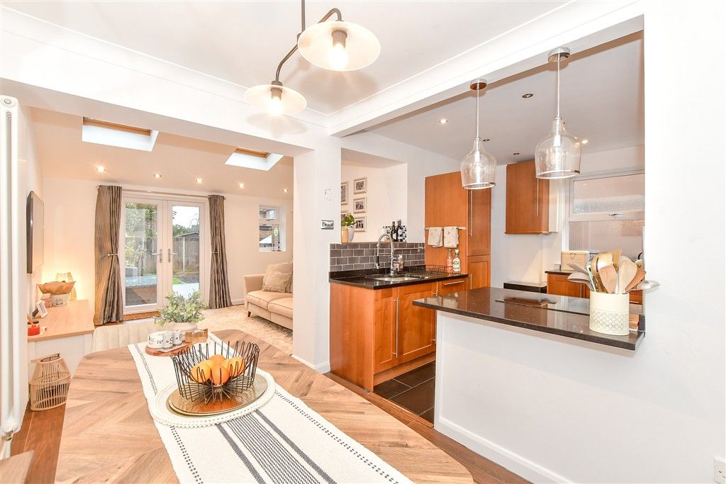 Property photo 3 of 10 Kitchen/ Diner