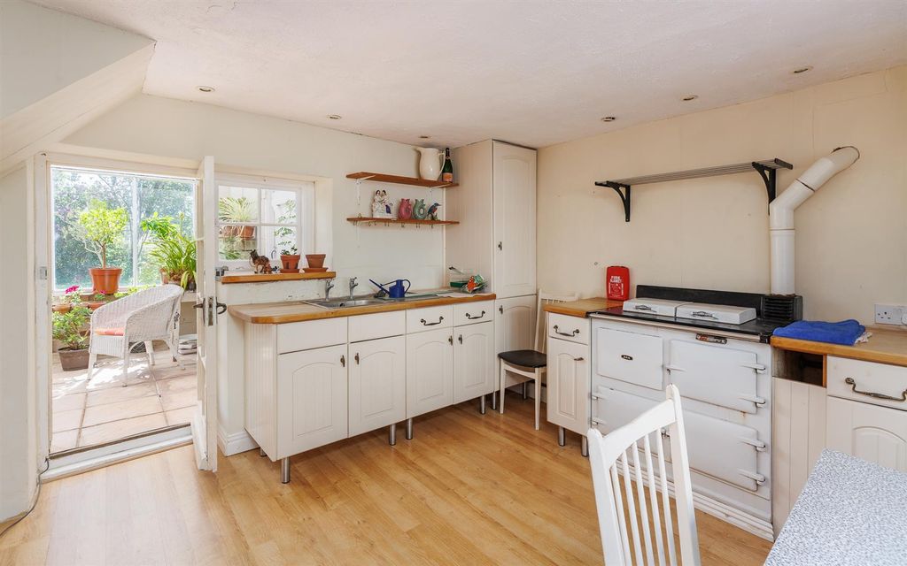Additional image 14 of 8 bed property for saleMerstone, Isle Of Wight PO30