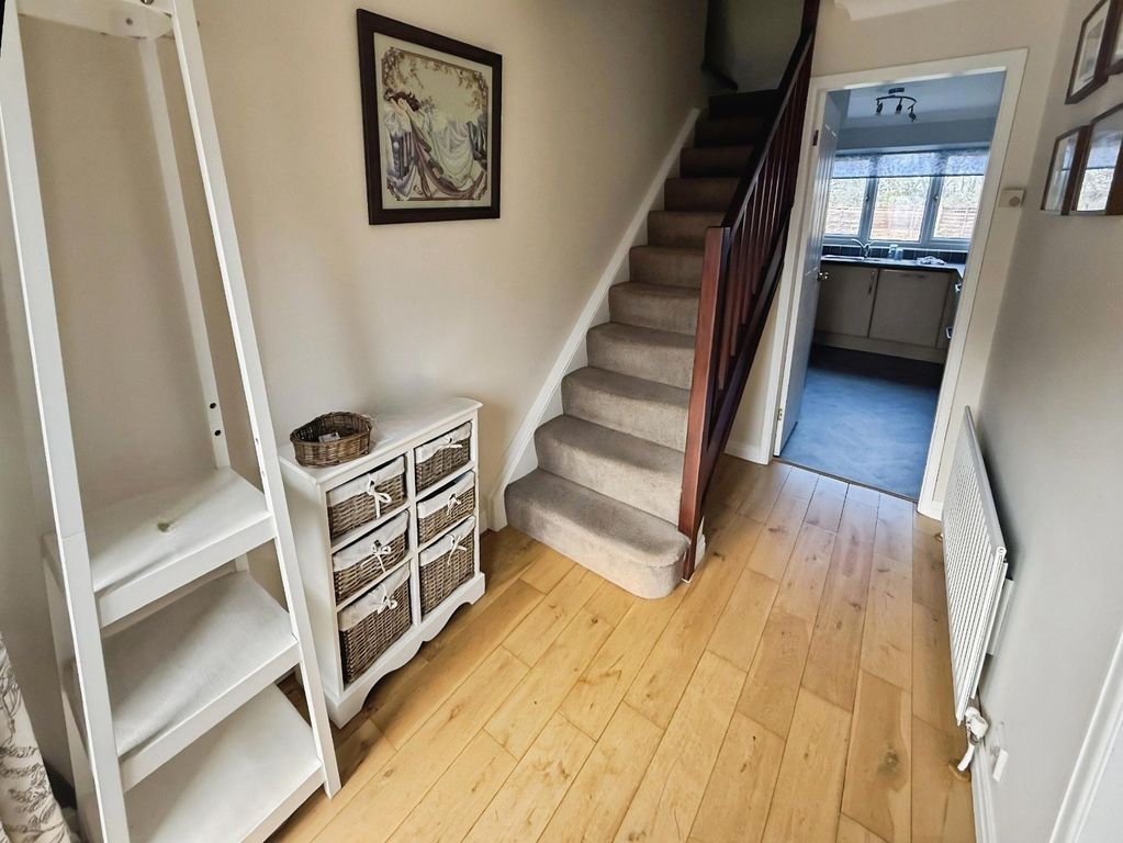 Property photo 2 of 23 Picture No. 11