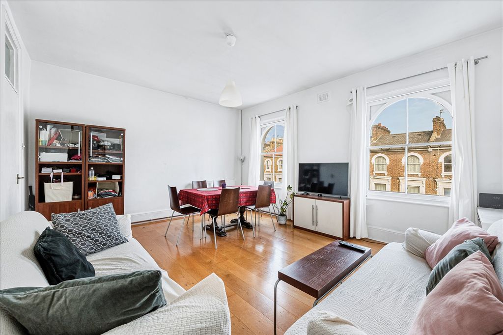 Property photo 2 of 8