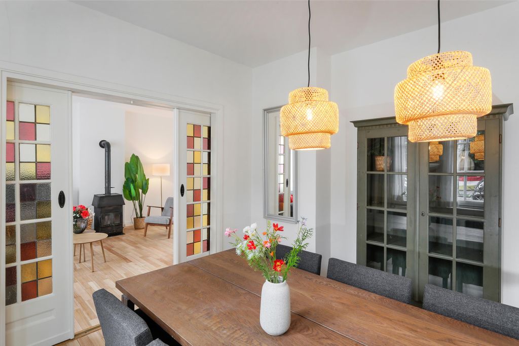 Property photo 2 of 57