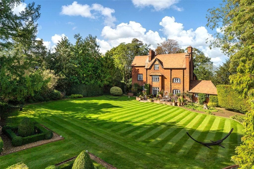 Property photo 1 of 17 Property