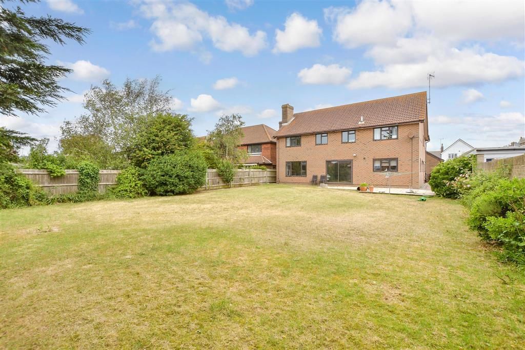 Property photo 3 of 12 Rear Garden