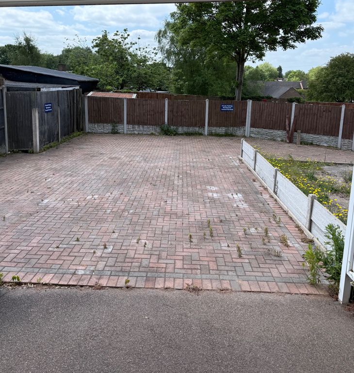 Property photo 2 of 3