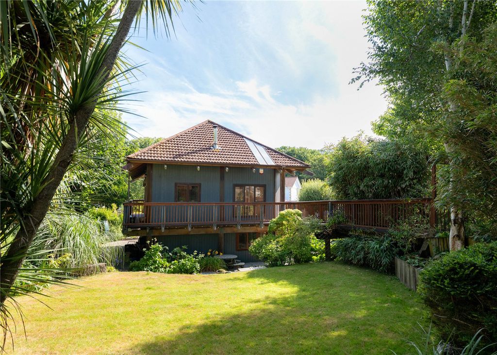 Property photo 2 of 20 Rear And Garden