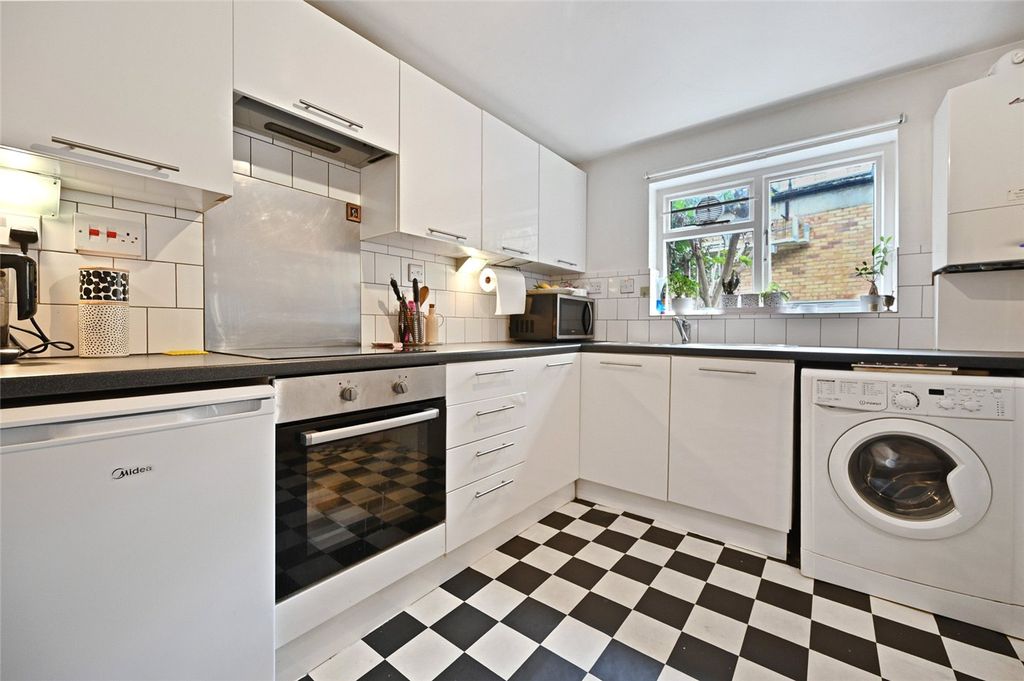 Property photo 3 of 10 Picture No. 08