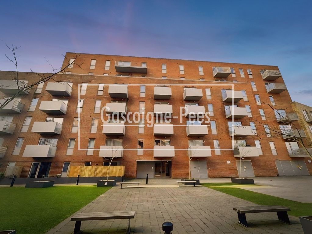 Property photo 1 of 7