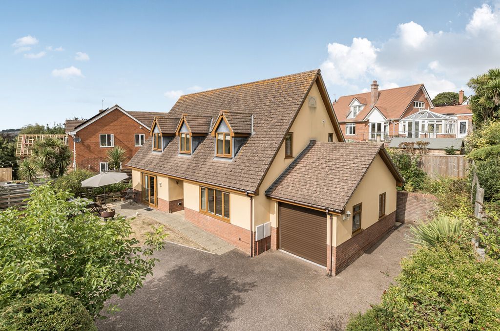 Property photo 1 of 21 1342761-1-68Adddf...