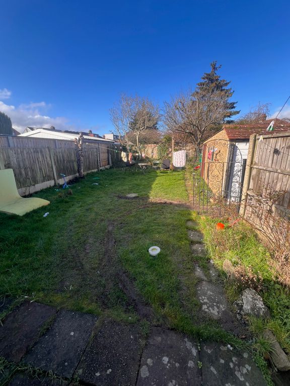 Property photo 2 of 6