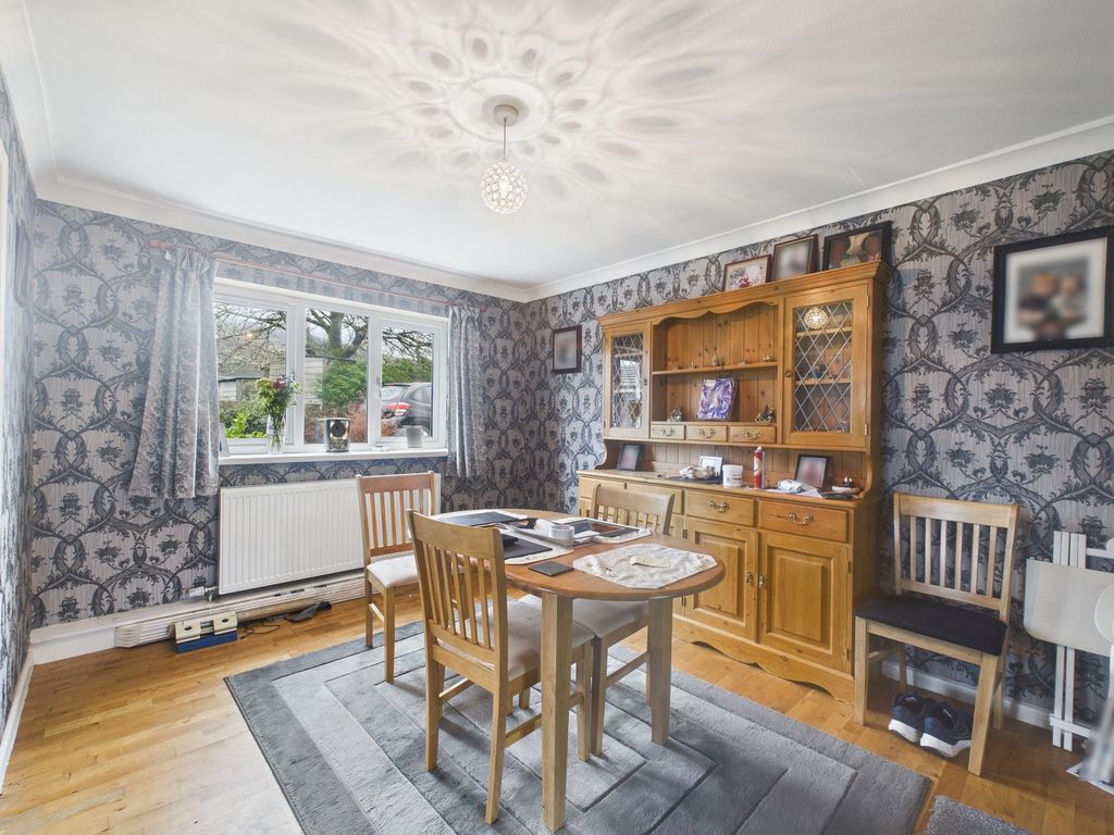 Property photo 2 of 29