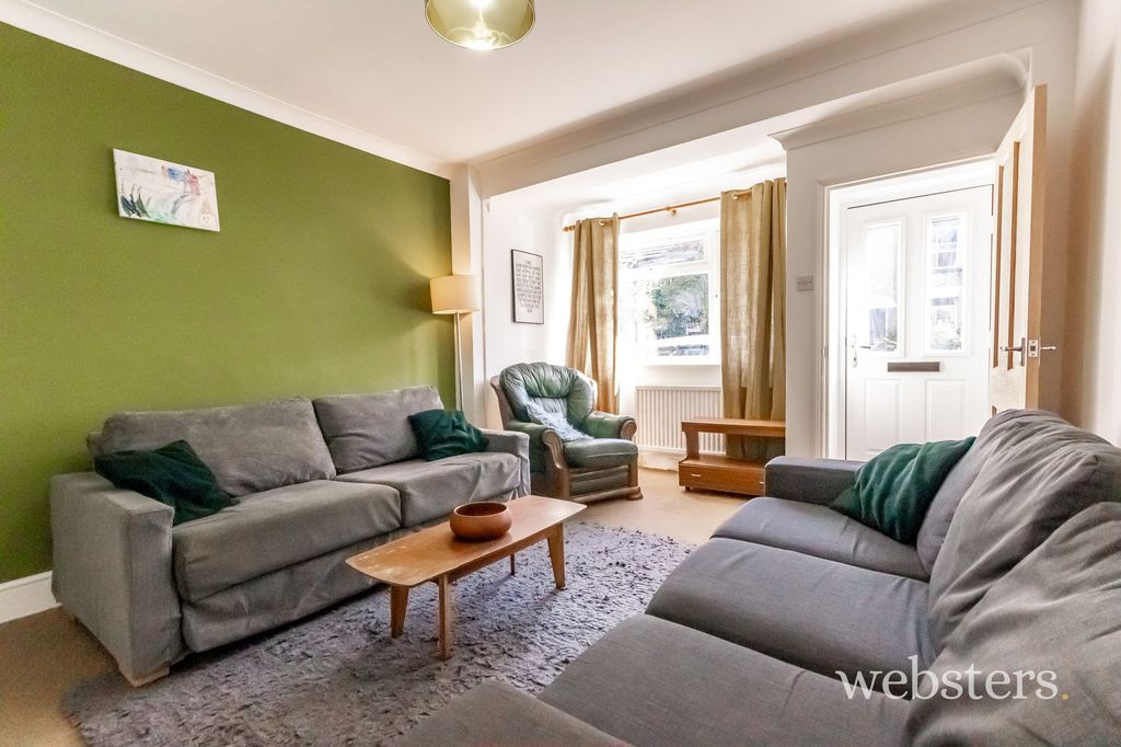 Property photo 2 of 16