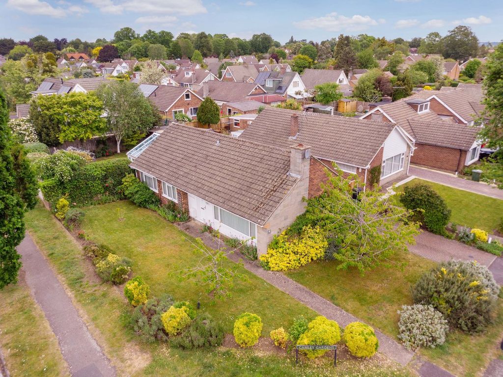 Property photo 1 of 26