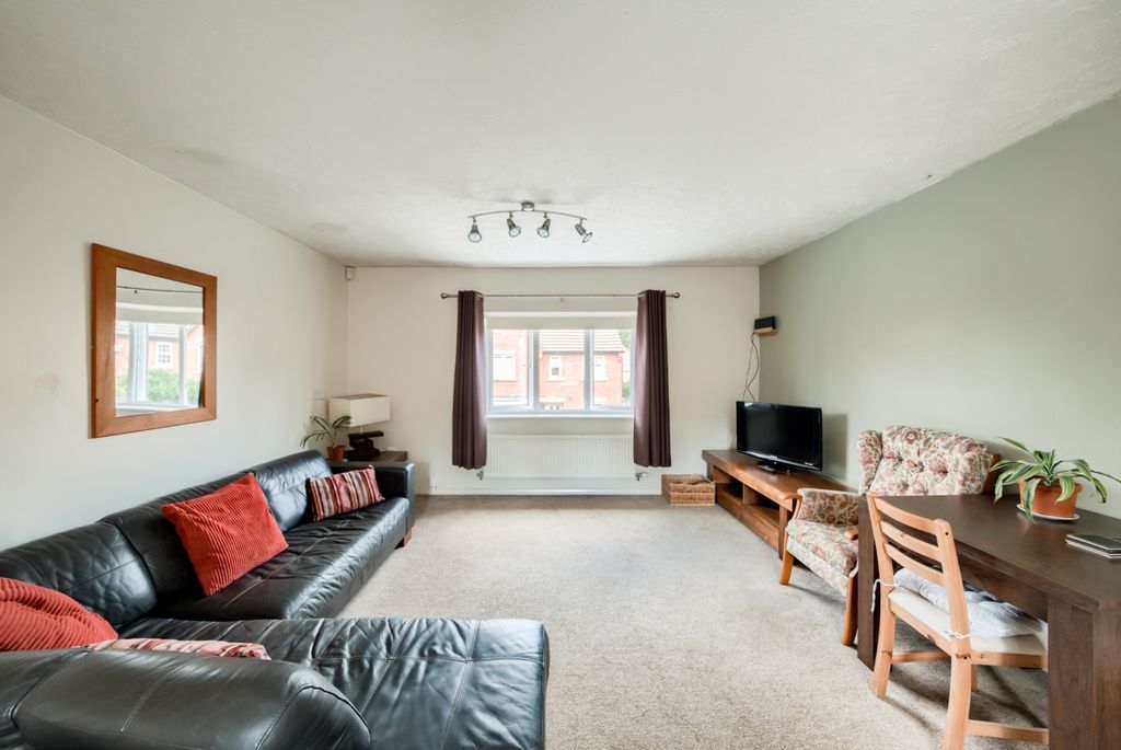 Property photo 3 of 8 Xh2A3484-Hdr(3)