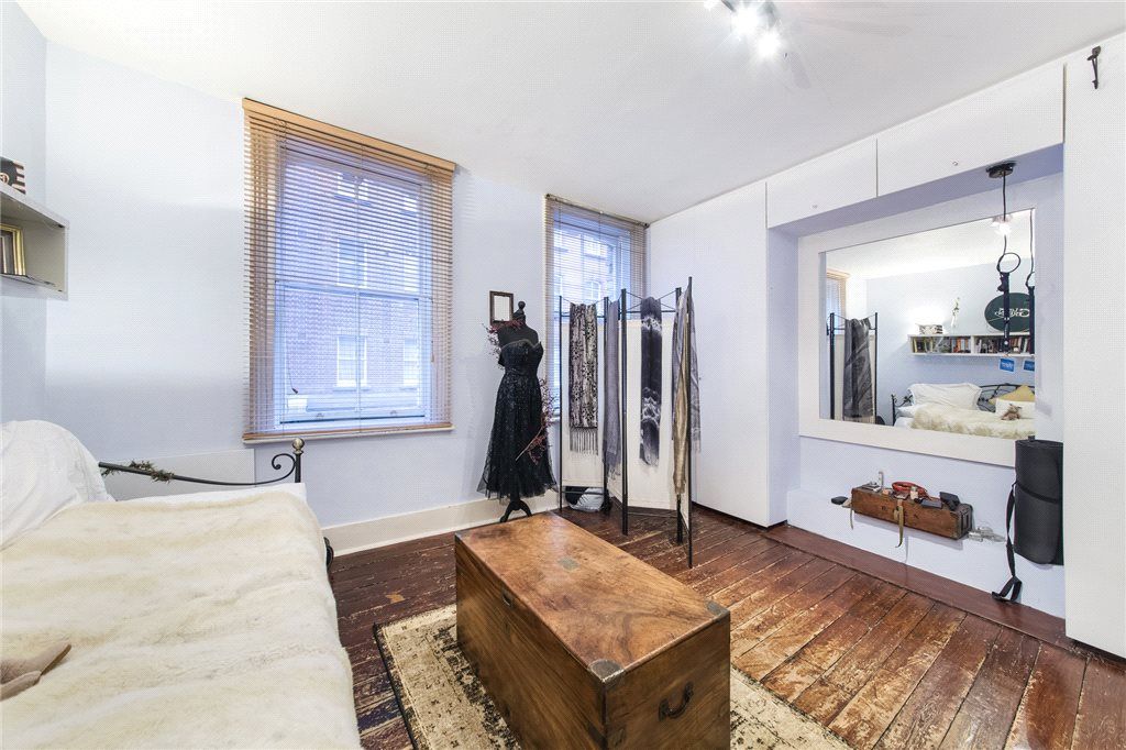 Property photo 1 of 5 Brewer Street