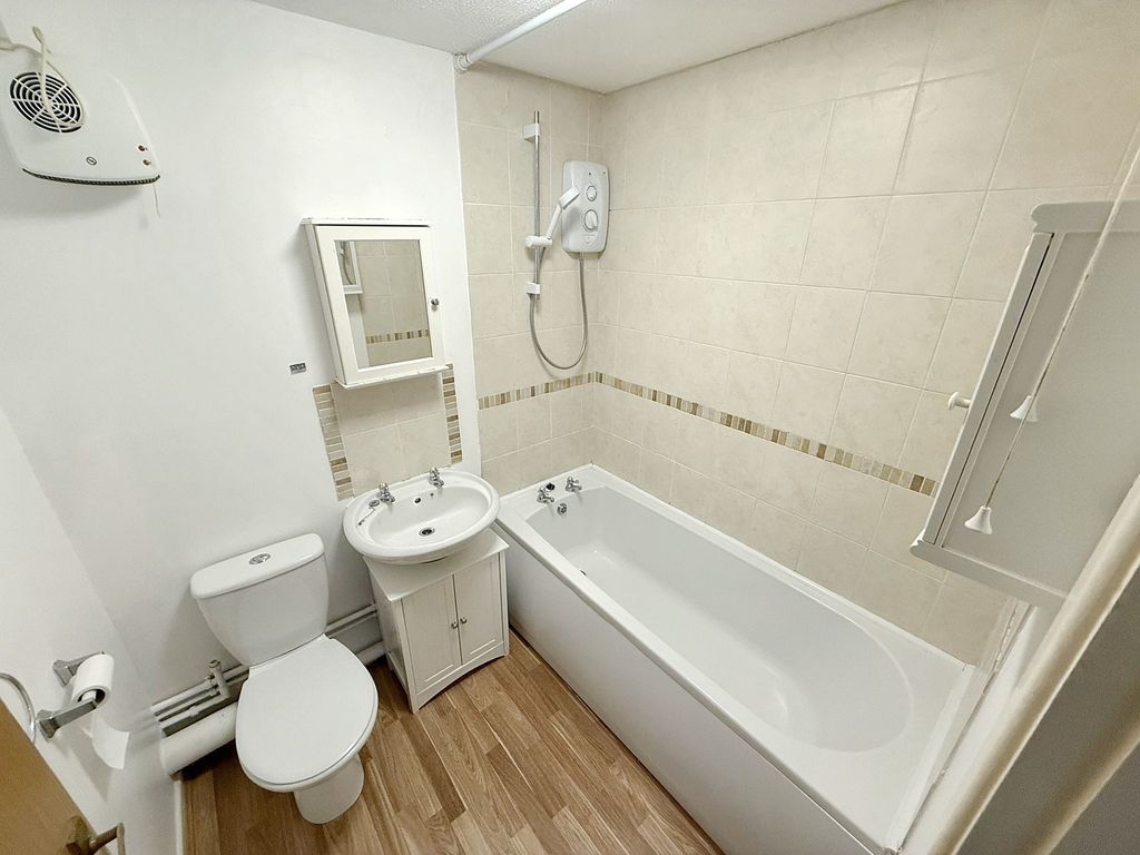 Additional image 9 of 1 bed flat for saleRena Hobson Court, Tiverton EX16