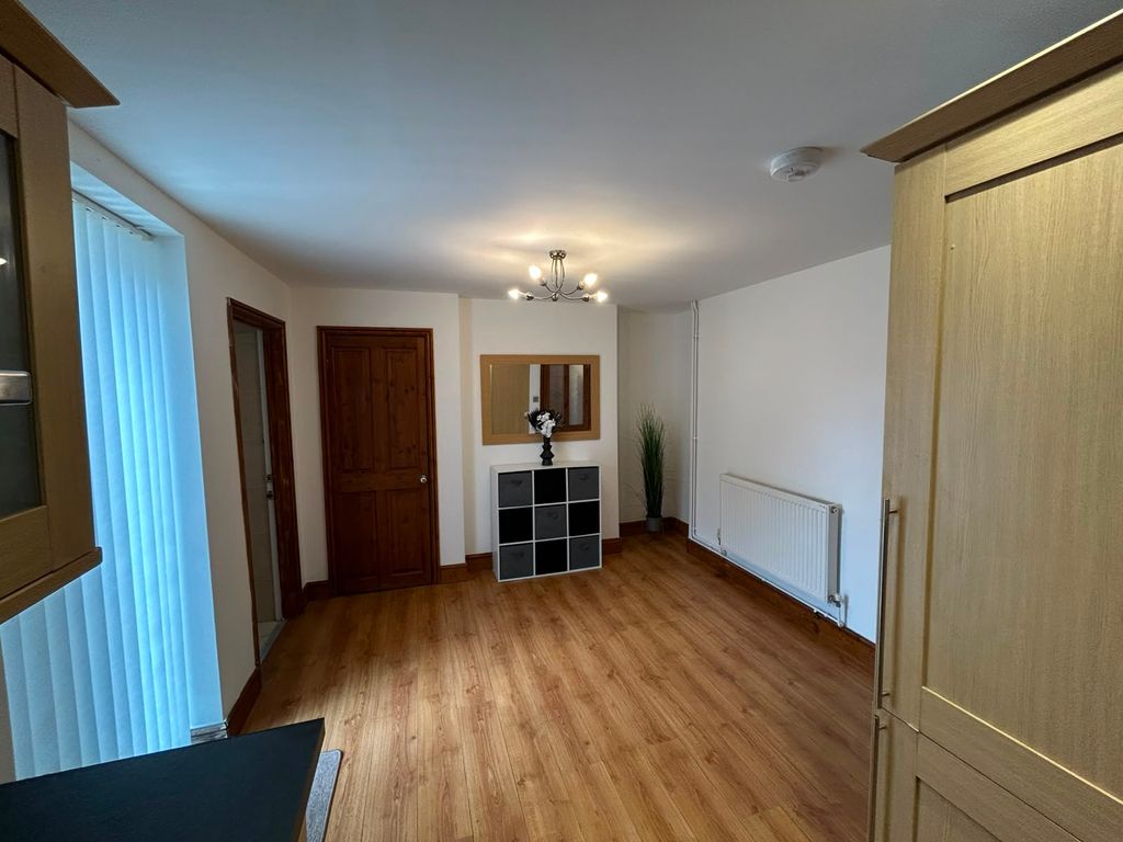 Property photo 3 of 13 Dining Room