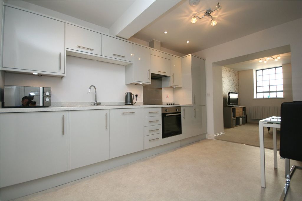 Property photo 1 of 12 Picture No. 02