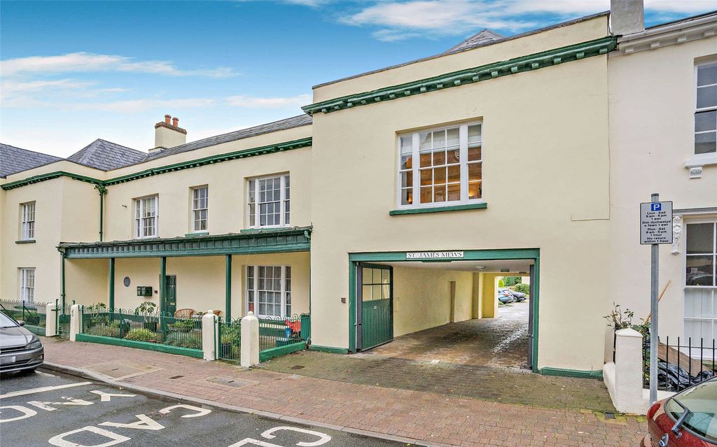 Property photo 1 of 14 Picture No. 05