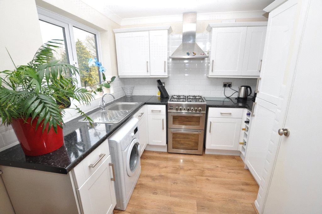 Property photo 2 of 8 Picture No. 04