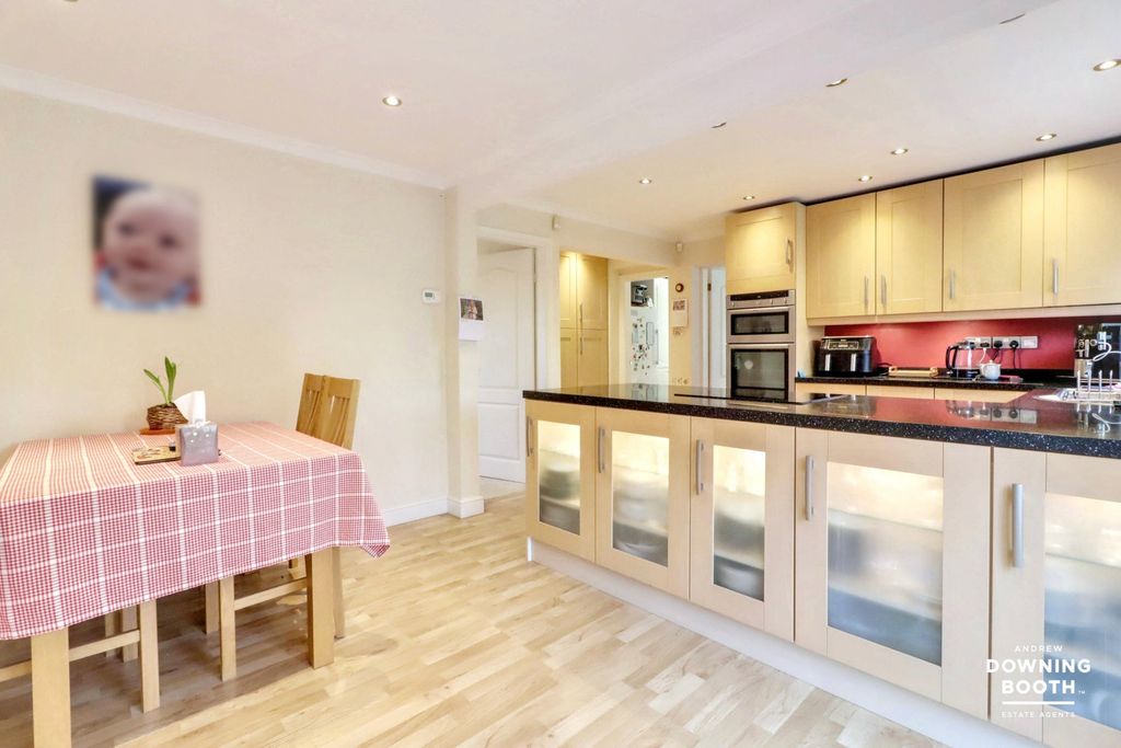 Additional image 11 of 4 bed detached house for saleBroadlands Rise, Boley Park, Lichfield WS14