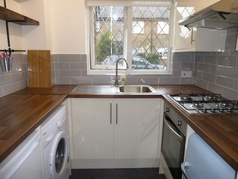 Property photo 3 of 14 Photo 11