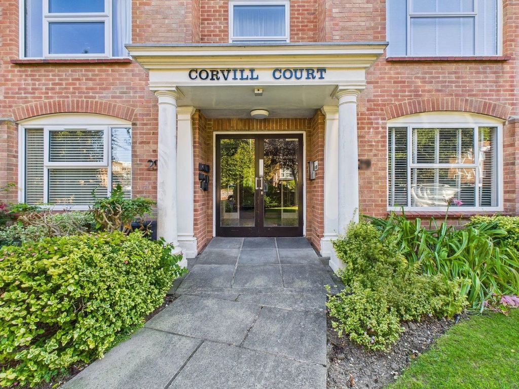 Property photo 2 of 13