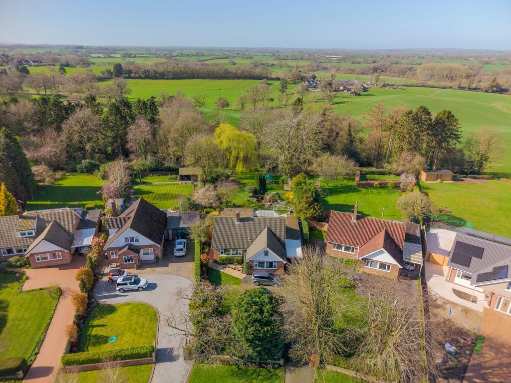 Property photo 1 of 43