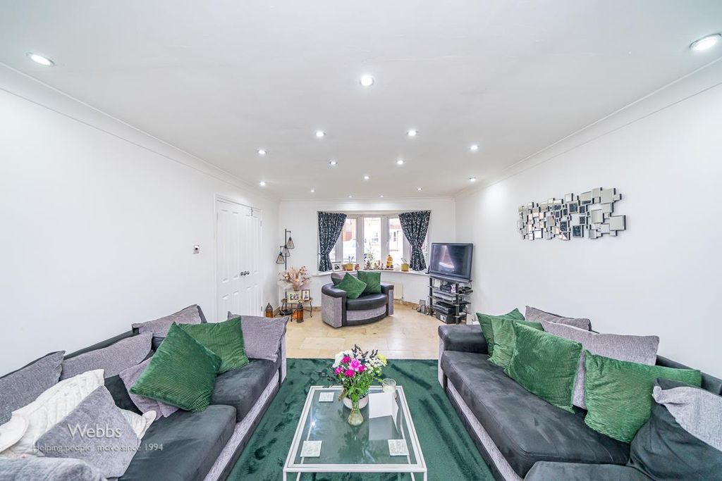 Property photo 3 of 24 Â© Webbs Estate Agents Â© (3 Of 35).Jpg