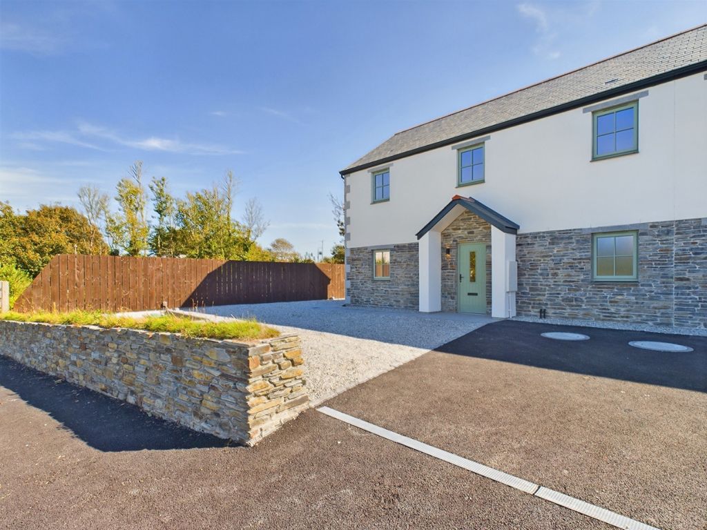 Property photo 1 of 15 3381750