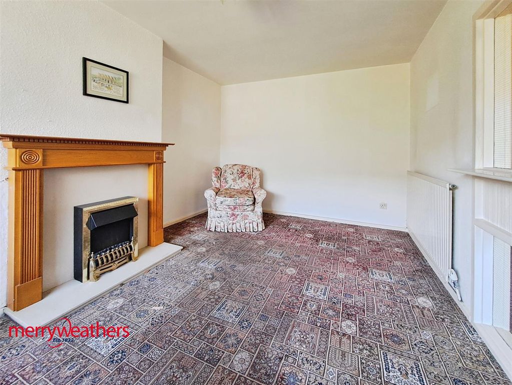 Property photo 3 of 7 Lounge