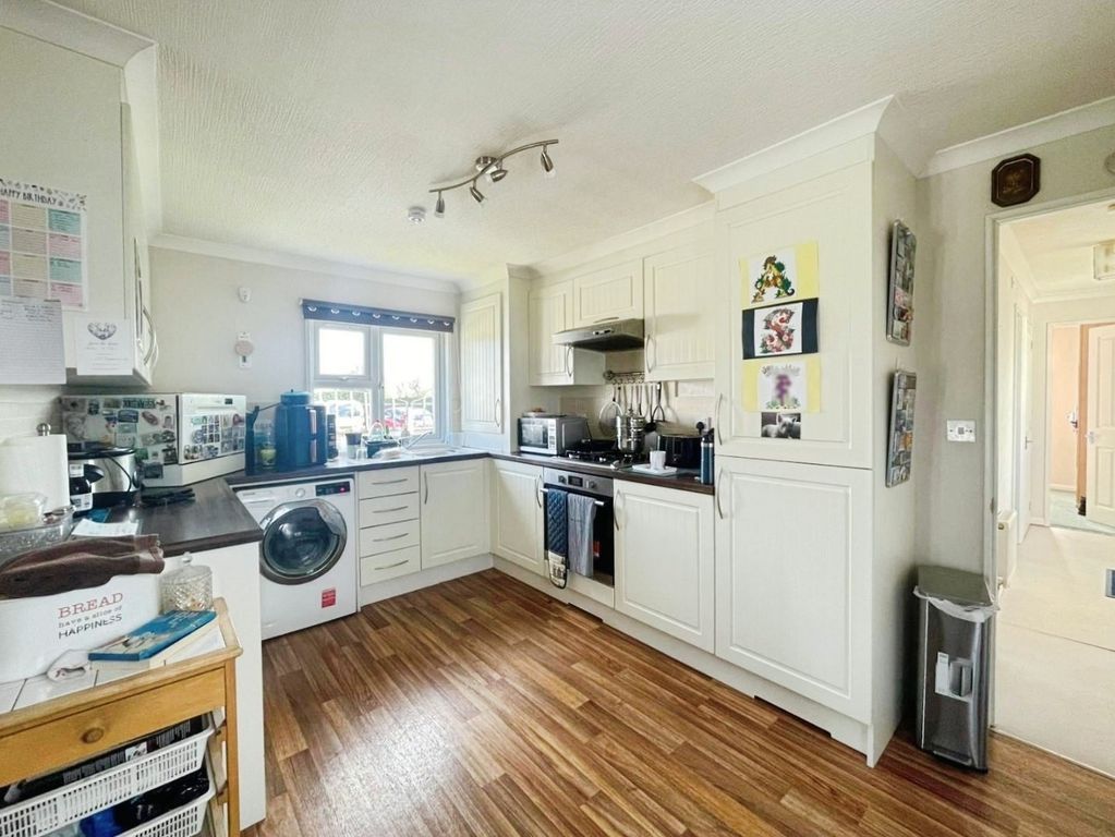 Property photo 3 of 13 Pbox-Img.Jpg